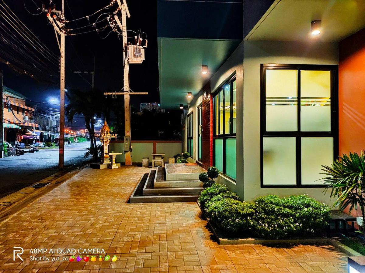 Tk Thongrak Apartment Hat Yai