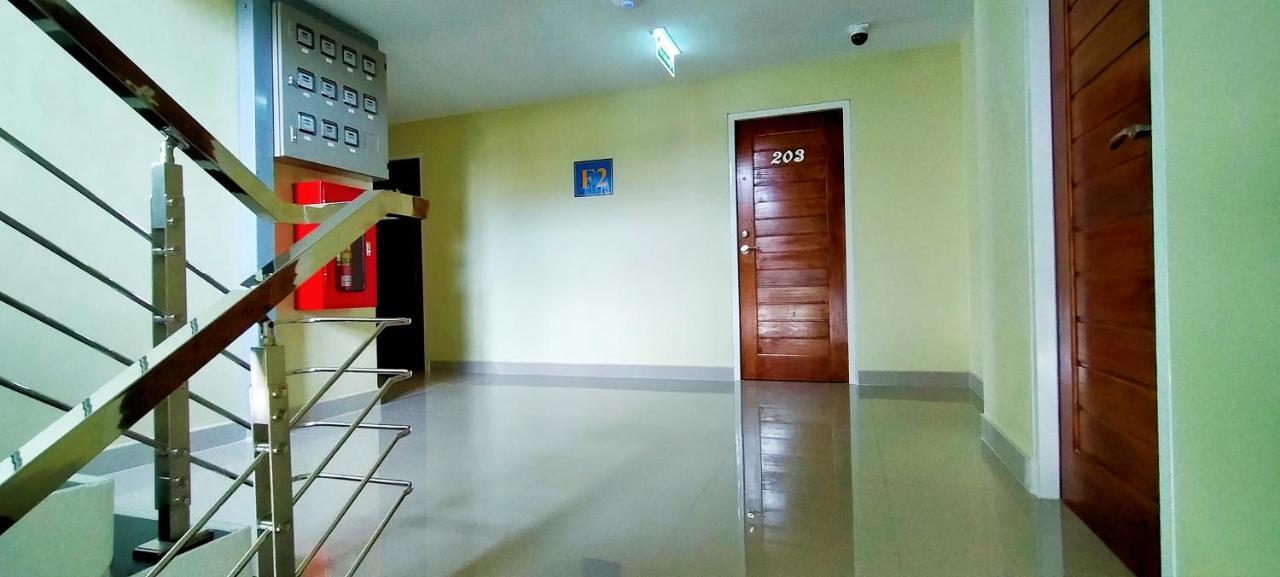 Tk Thongrak Apartment *