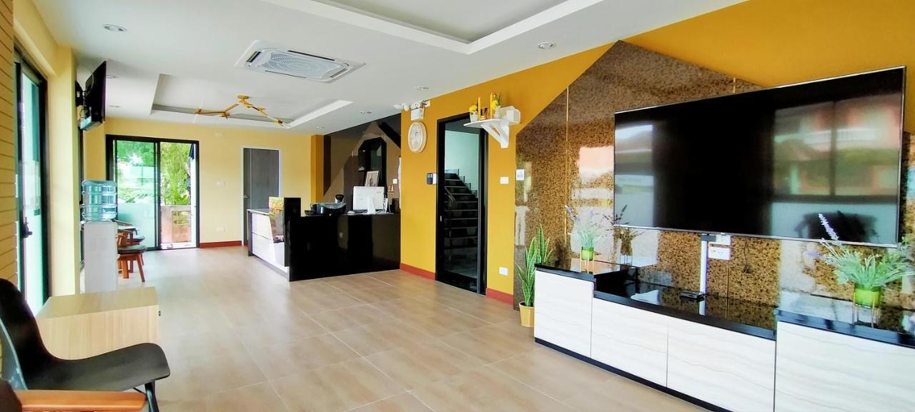 Apartment Tk Thongrak *
